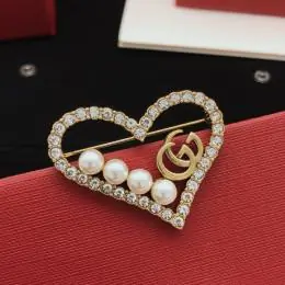 gucci brooches pour femme s_12053a1